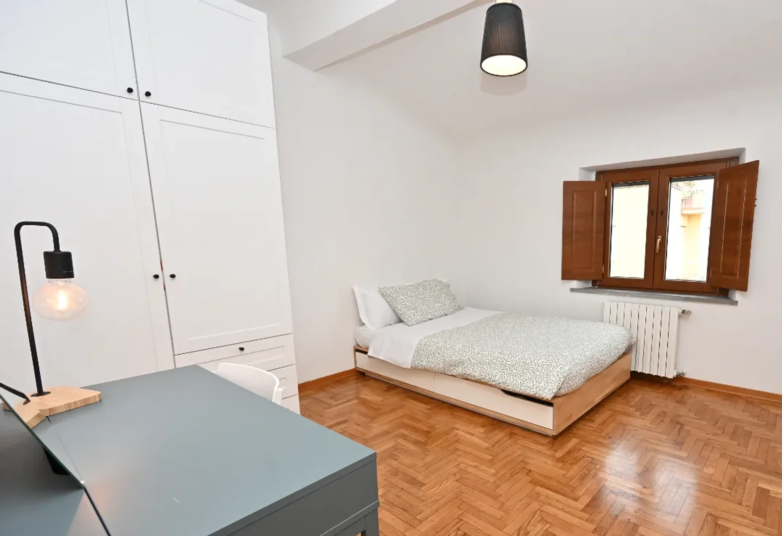 Via Fra Bartolommeo 15, third floor