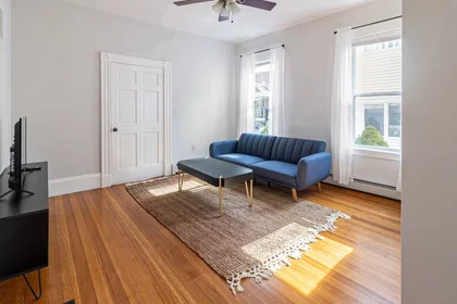 Logement entier à Prospect Street, Mid-Cambridge, image 9 de 10