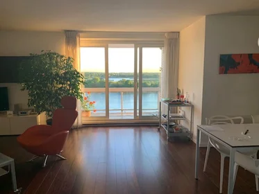 Entire apartment at Holyport Road, Fulham, image 3 of 10