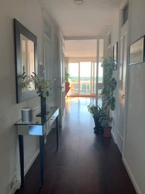 Entire apartment at Holyport Road, Fulham, image 7 of 10