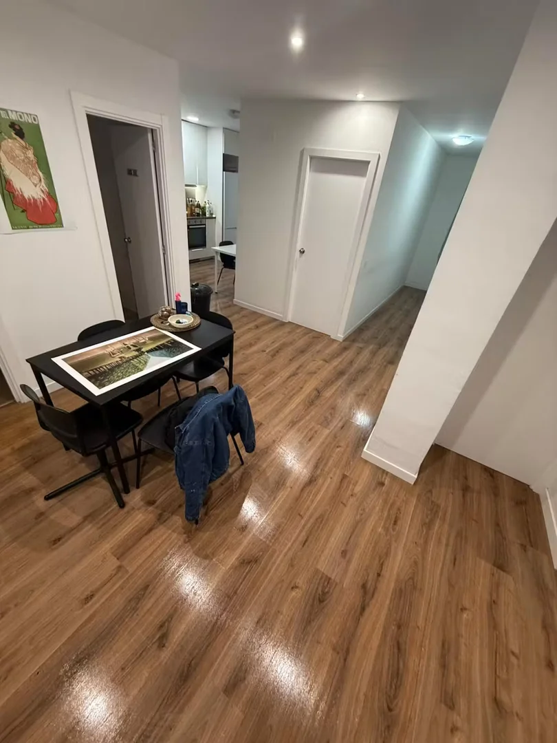 Economical student room with convenient location in 