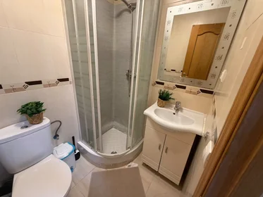 Private room at Calle de Hortaleza, Centro, image 2 of 10