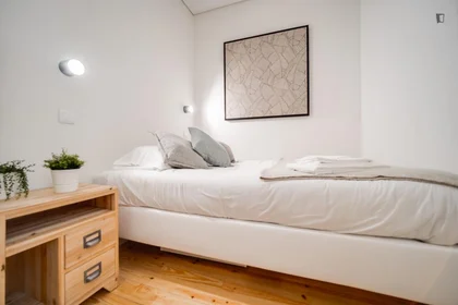Apartamento inteiro em Rua do Bonjardim, imagem 1 de 10