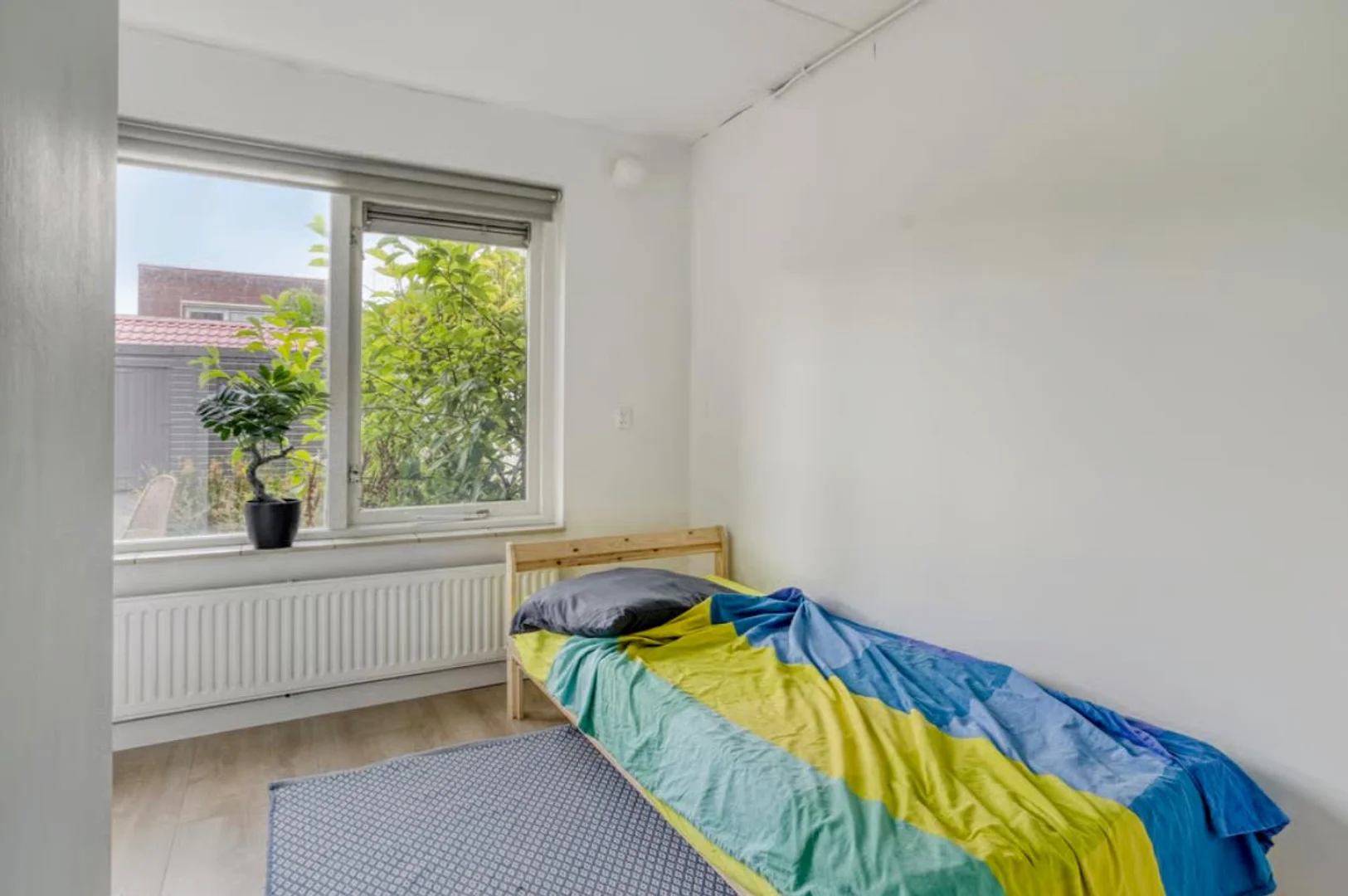 Habitación para estudiantes en  con modernas comodidades