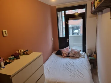 Habitación privada en Tidorestraat, imagen 3 de 6