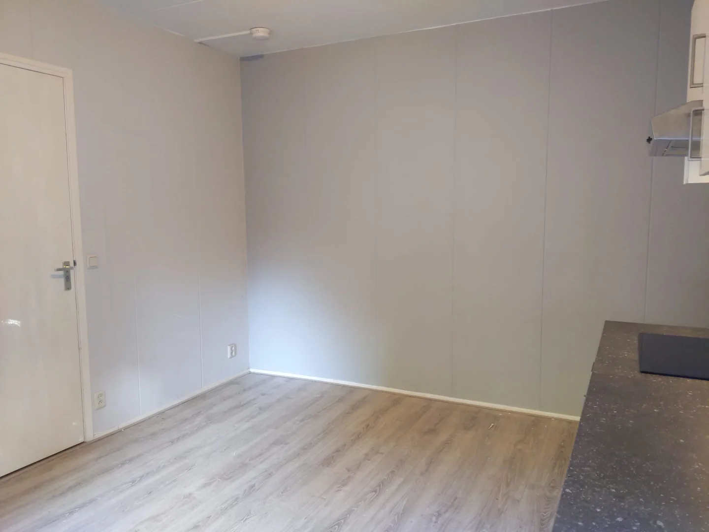 Bezahlbares Zimmer für Studenten mit ausreichender Beleuchtung in 