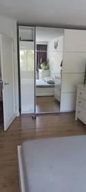 Alojamiento entero en De Savornin Lohmanstraat, imagen 1 de 2