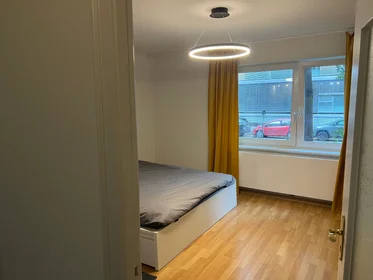 Entire apartment at Alter Teichweg, image 8 of 13