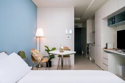 Estudio en residencia en 101, Art Center-daero 168beon-gil, Yeonsu-gu, Incheon, imagen 5 de 10