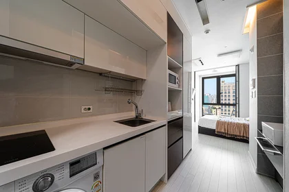 Estudio en residencia en 752 Jungang-daero, Busanjin-gu, Busan, imagen 7 de 10