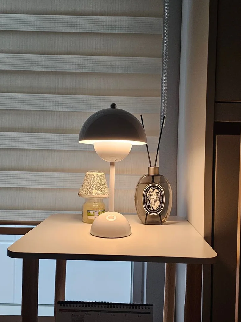 Habitación estudiantil luminosa y aireada con fácil acceso a la universidad en