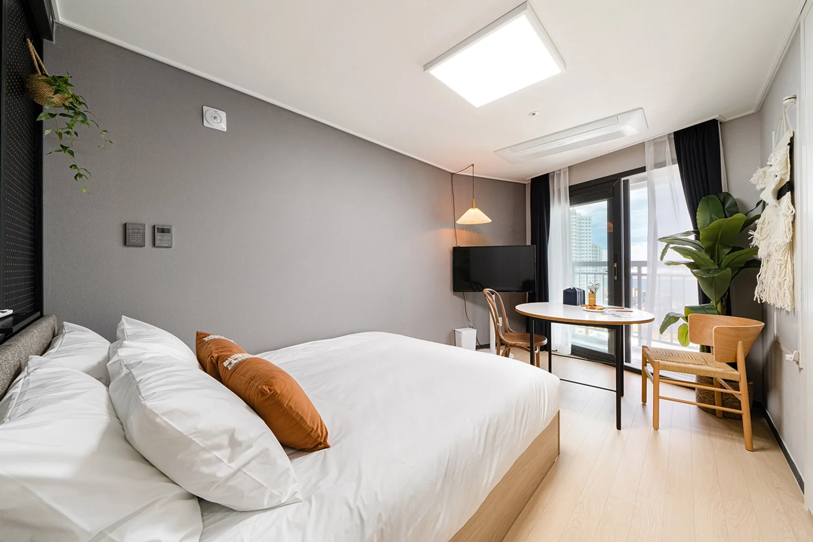 Asequible apartamento estudio con características esenciales en 