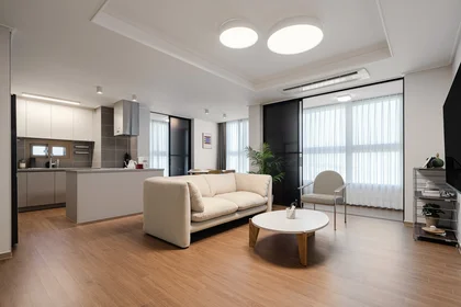 Alojamiento entero en residencia en 1 Seohae-daero 417beon-gil, Jemulpo-gu, Incheon, imagen 4 de 20