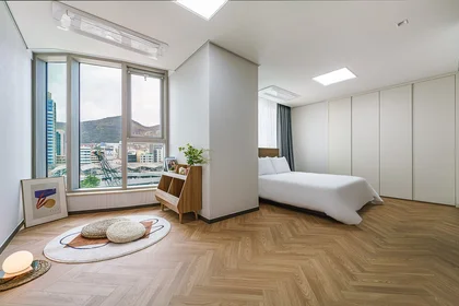 Alojamiento entero en residencia en 160 Chungjang-daero, Dong-gu, Busan, imagen 8 de 11