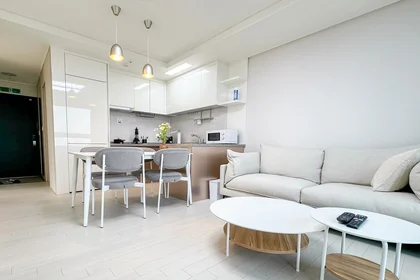 Alojamiento entero en residencia en 101, Art Center-daero 168beon-gil, Yeonsu-gu, Incheon, imagen 2 de 9