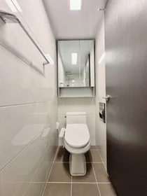 Estudio en residencia en 752 Jungang-daero, Busanjin-gu, Busan, imagen 11 de 12