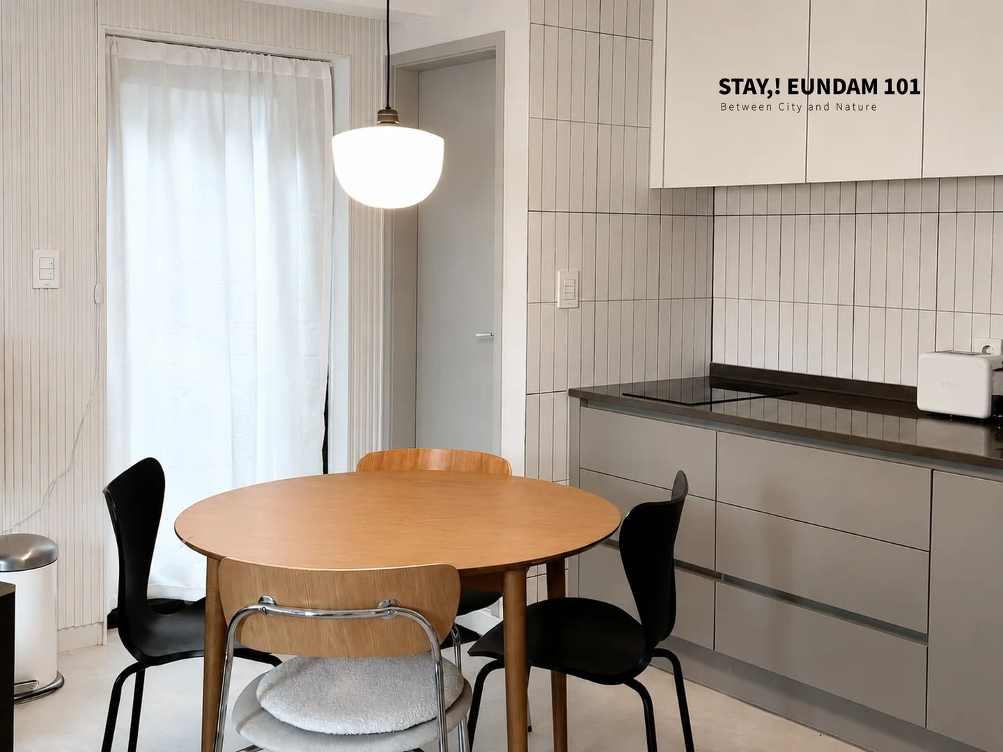  bölgesindeki öğrenciler için tam donanımlı stüdyo daire