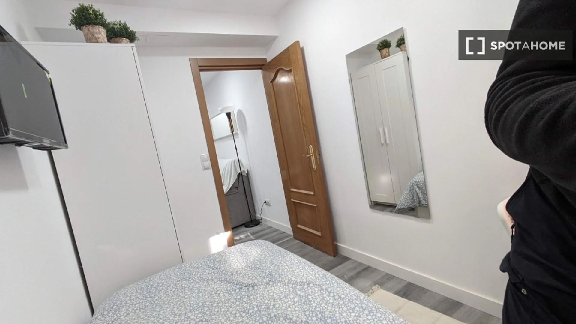 Preisgünstiges Studentenzimmer in günstiger Lage in