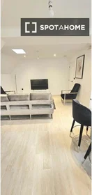 Entire apartment at April Street, image 12 of 16