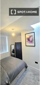 Entire apartment at April Street, image 16 of 16