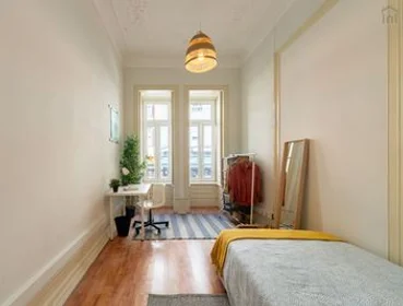 Private room at Campo de Ourique - Rua Almeida e Sousa, R/C Esq., image 15 of 16