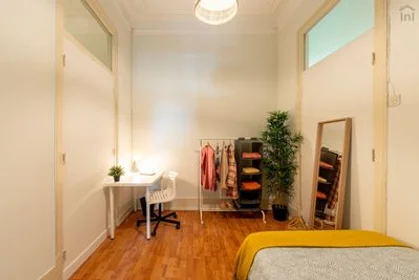 Private room at Campo de Ourique - Rua Almeida e Sousa, R/C Esq., image 16 of 17