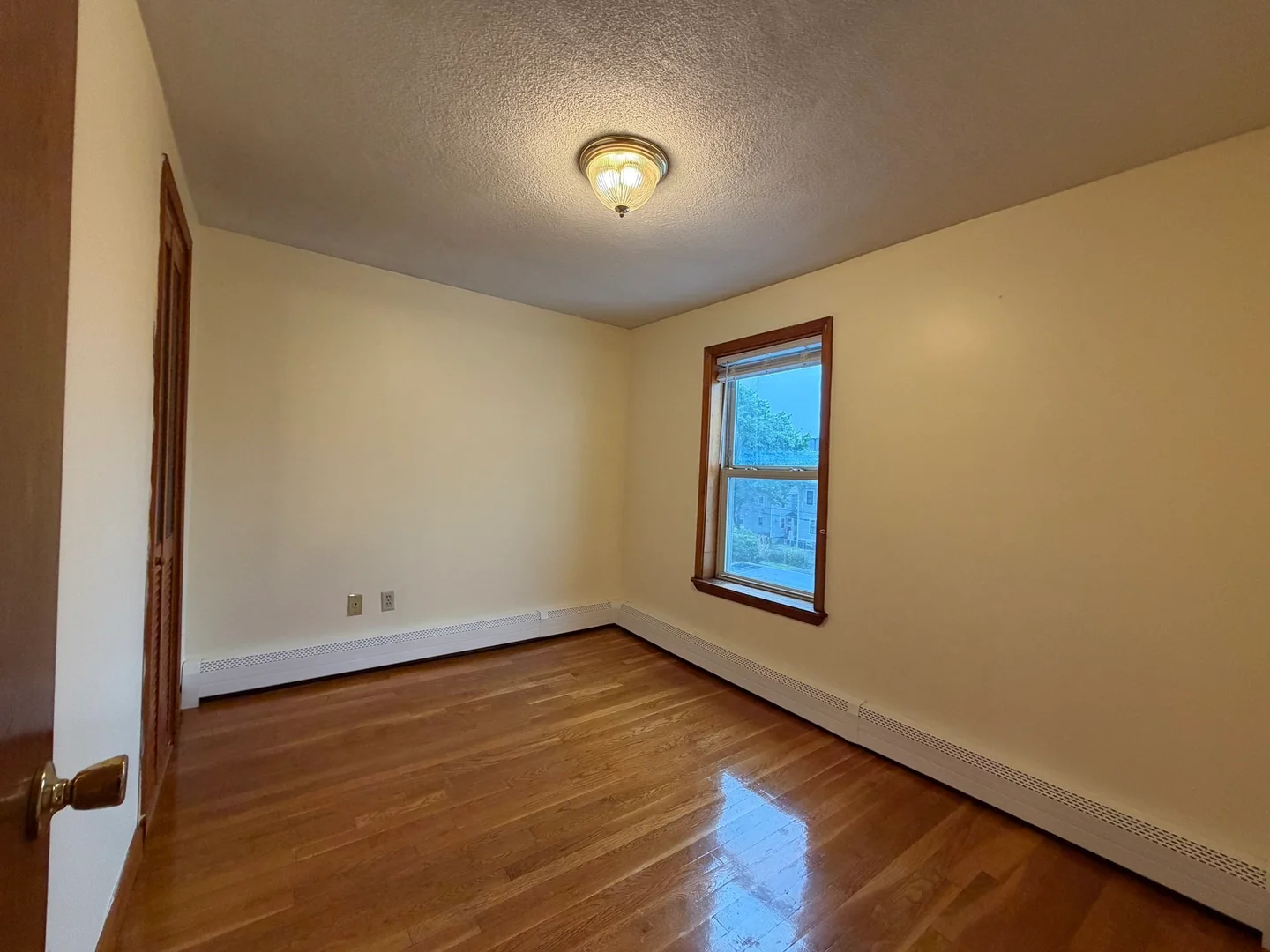 11, Jefferson St., Unit 3, Wellington, Cambridge, MA, 02141