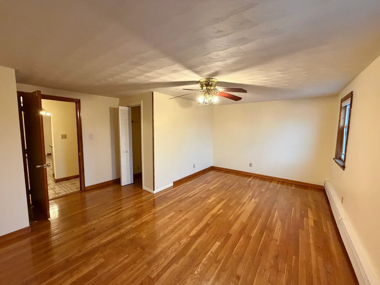11, Jefferson St., Unit 3, Wellington, Cambridge, MA, 02141
