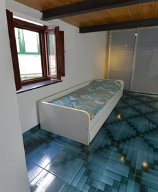 Chambre privée à Via Indipendenza, image 1 de 10