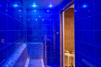 Entire apartment in residence at 2 Westfield Rd, Woodhouse, Leeds LS3 1DH, United Kingdom, image 27 of 49