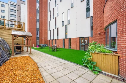 Entire apartment in residence at 2 Westfield Rd, Woodhouse, Leeds LS3 1DH, United Kingdom, image 49 of 49