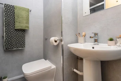 Özel oda Ikamet yerinde konumu 171 Kyle St, Glasgow G4 0DS, United Kingdom, 14 24 görüntüsü