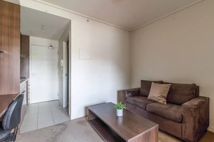 Estudio en residencia en 116-130 Main Drive, Macleod, VIC 3085, imagen 13 de 15