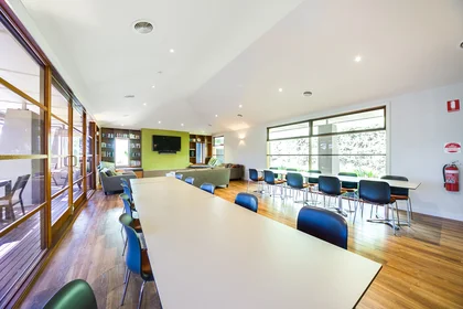 Estudio en residencia en 116-130 Main Drive, Macleod, VIC 3085, imagen 8 de 15