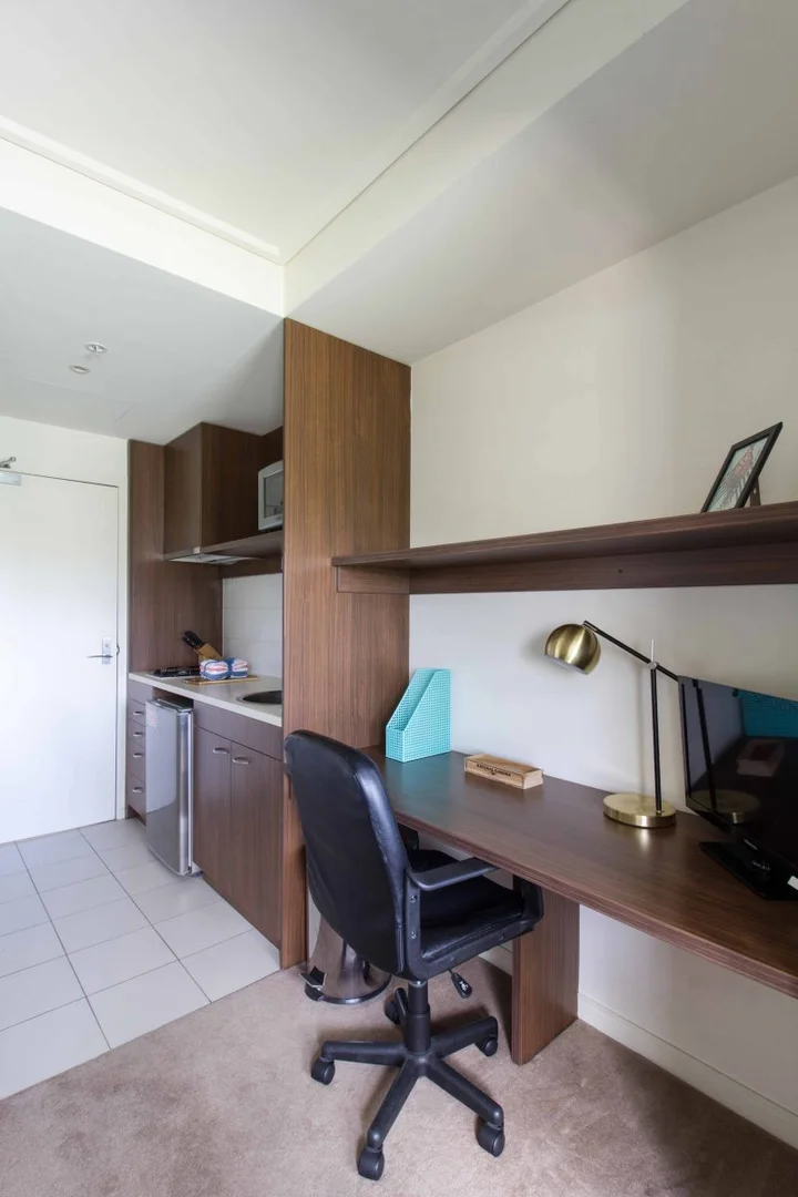Estudio compacto ideal para estudiantes en 