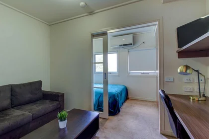 Estudio en residencia en 116-130 Main Drive, Macleod, VIC 3085, imagen 2 de 15
