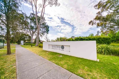 Estudio en residencia en 116-130 Main Drive, Macleod, VIC 3085, imagen 11 de 15