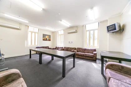 Estudio en residencia en 116-130 Main Drive, Macleod, VIC 3085, imagen 10 de 15
