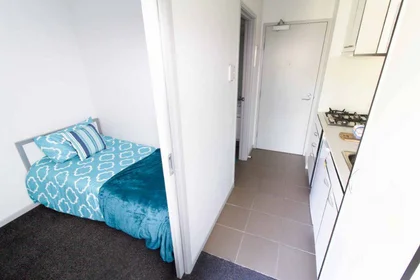 Alojamiento entero en 1728 Dandenong Rd, Clayton VIC 3168, Australia, imagen 1 de 10