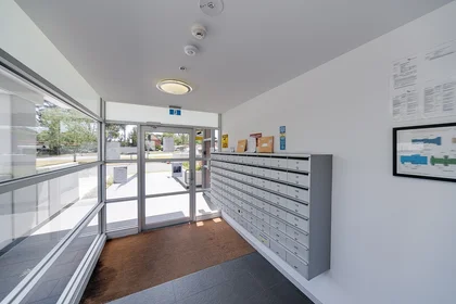 Alojamiento entero en residencia en 1728 Dandenong Rd, Clayton VIC 3168, Australia, imagen 17 de 17
