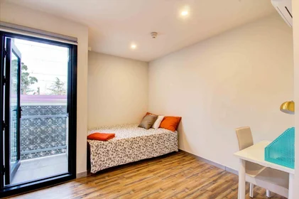 Alojamiento entero en residencia en 5 Dudley St, Caulfield East VIC 3145, Australia, imagen 10 de 11
