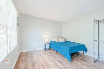 Apartamento inteiro em Street, GA, Decatur, United States, 30034, imagem 1 de 10