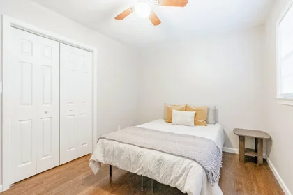 Apartamento moderno y luminoso en {area}