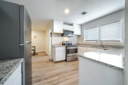 Appartamento intero in residence in Street, TX, Houston, United States, 77013, immagine 6 di 14