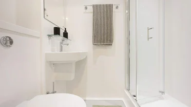 Studio in residence at 81-88 Beresford St, London SE18 6BG, UK, image 4 of 40