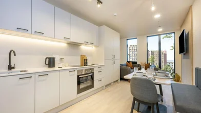 Studio in residence at 81-88 Beresford St, London SE18 6BG, UK, image 35 of 40