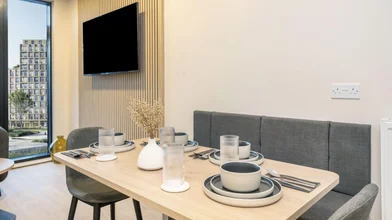 Studio in residence at 81-88 Beresford St, London SE18 6BG, UK, image 37 of 40