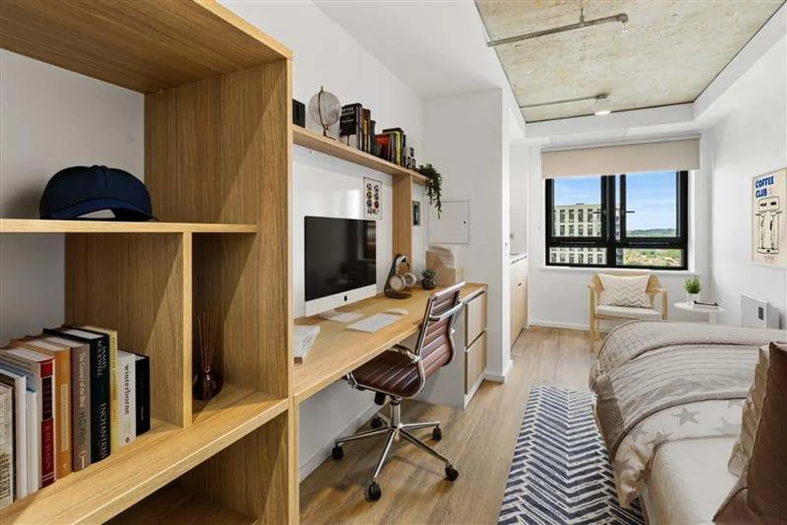 Convenient studio apartment for student living in 