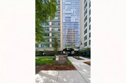 Stanza privata in East 50th Street, immagine 7 di 28