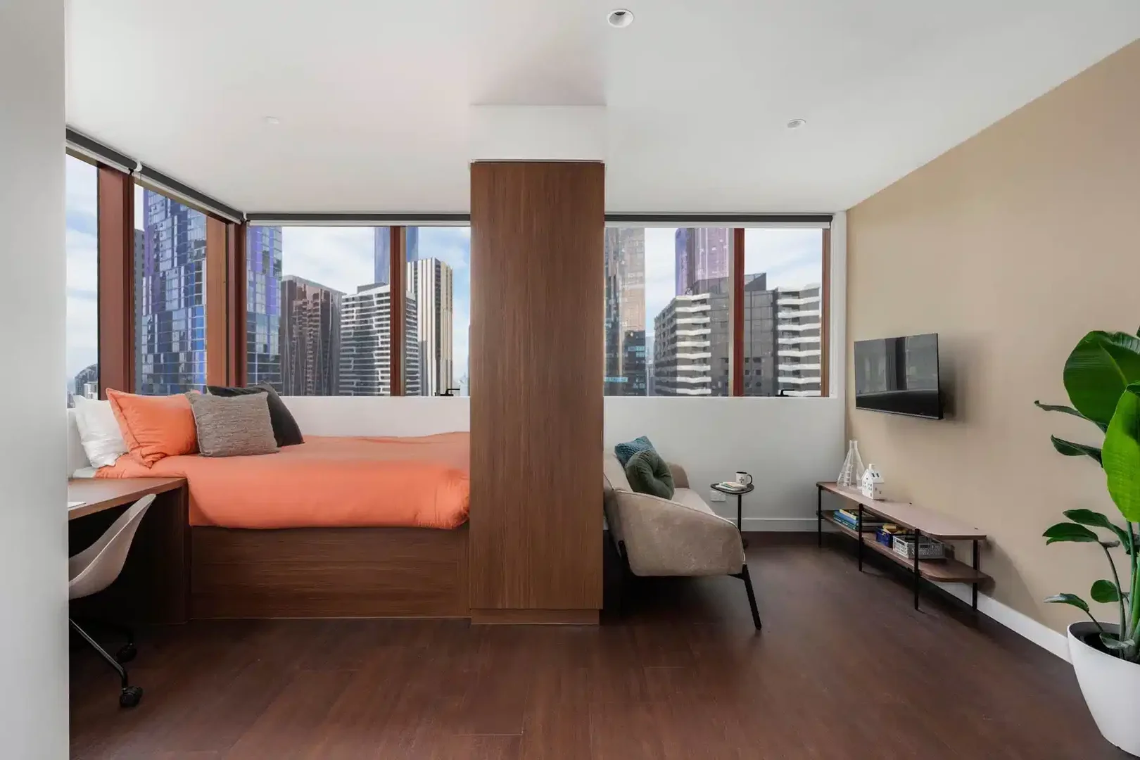 Quarto para alugar em apartamento de estudantes em , totalmente mobilado